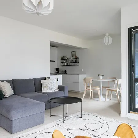 2ndhomes Cozy 60m2 1br With Balcony By Station Apartmán Helsinky