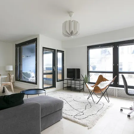 2ndhomes Cozy 60m2 1br With Balcony By Station Helsinky