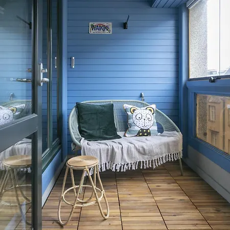 2ndhomes Cozy 60m2 1br With Balcony By Station Helsinki